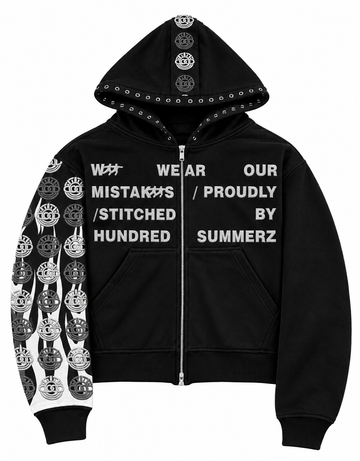 Champion Hoodie in black, front view